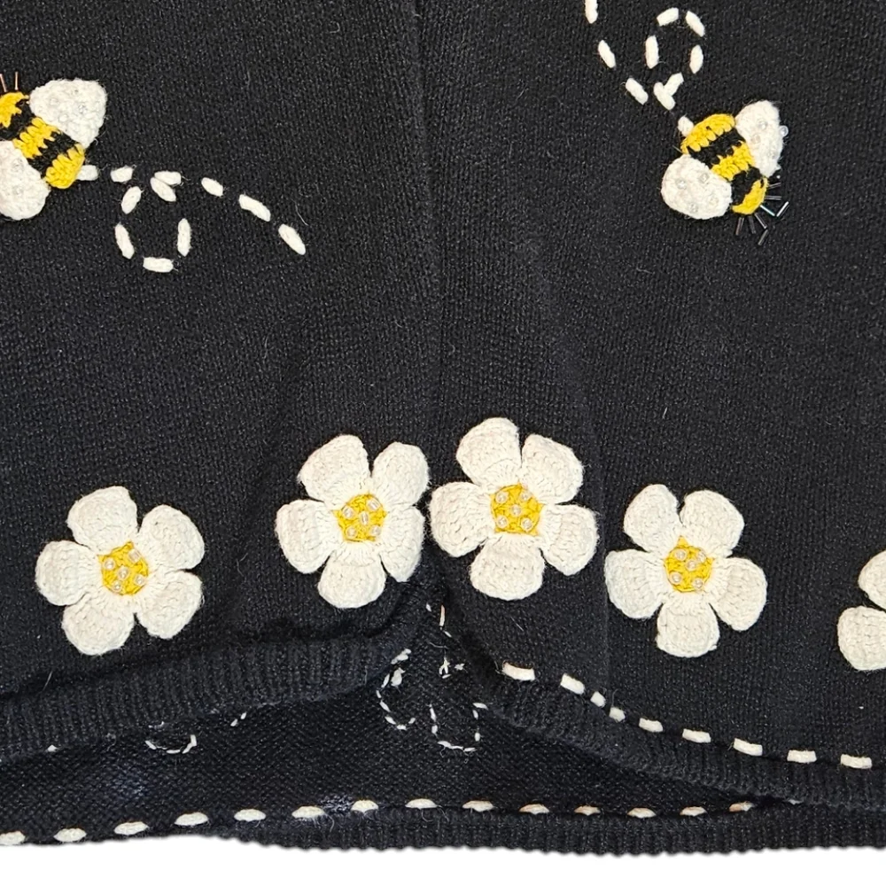 Vintage 90s Bumblebee Daisy Knit Vest Sz XL ? 3D Beaded Boho Grannycore Cottage - Picture 13 of 16